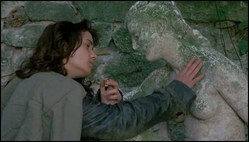 sem fedél, sem törvény 2