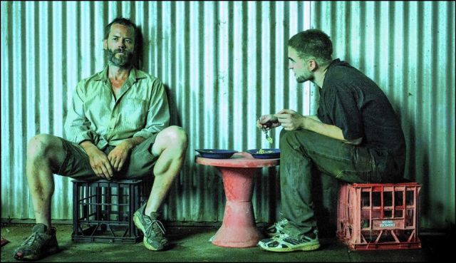 országúti bosszú - guy pearce és robert pattinson